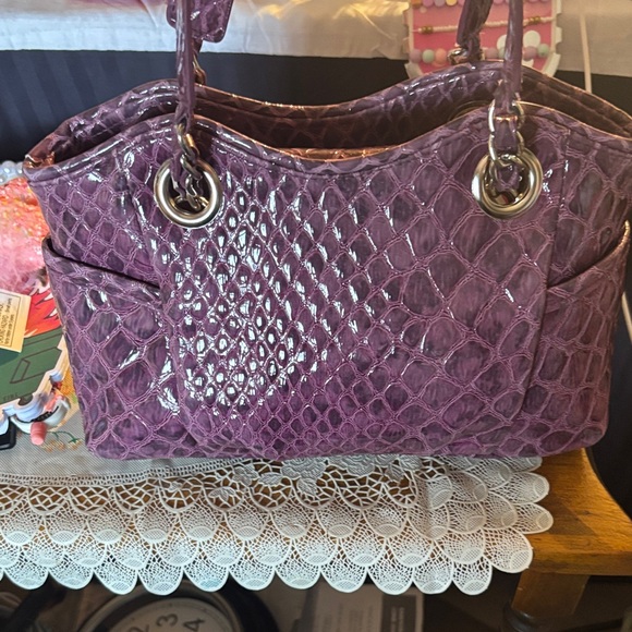 Nicole Miller Crocodile Purple Small Bag ..
Width 10
Length 7 - Picture 3 of 6